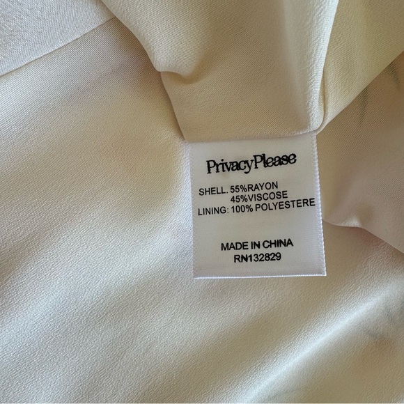 Privacy Please Dixie Mini Dress Strawberry Floral Print Plunge Neck Size S - Picture 4 of 9